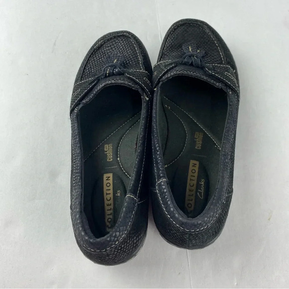 Clarks Collection Womens 6 Black Snakeskin Ashland Bubble Loafer Slip On - Picture 2 of 6
